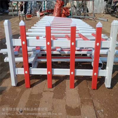 塑鋼草坪護(hù)欄 弧形花池護(hù)欄 綠化帶欄桿